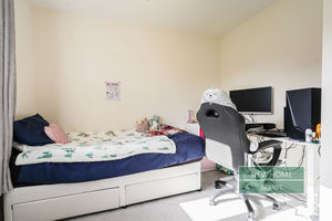 Photo 24- click for photo gallery